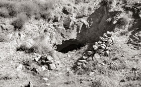 Refugio cueva en el Cerro de la Testa